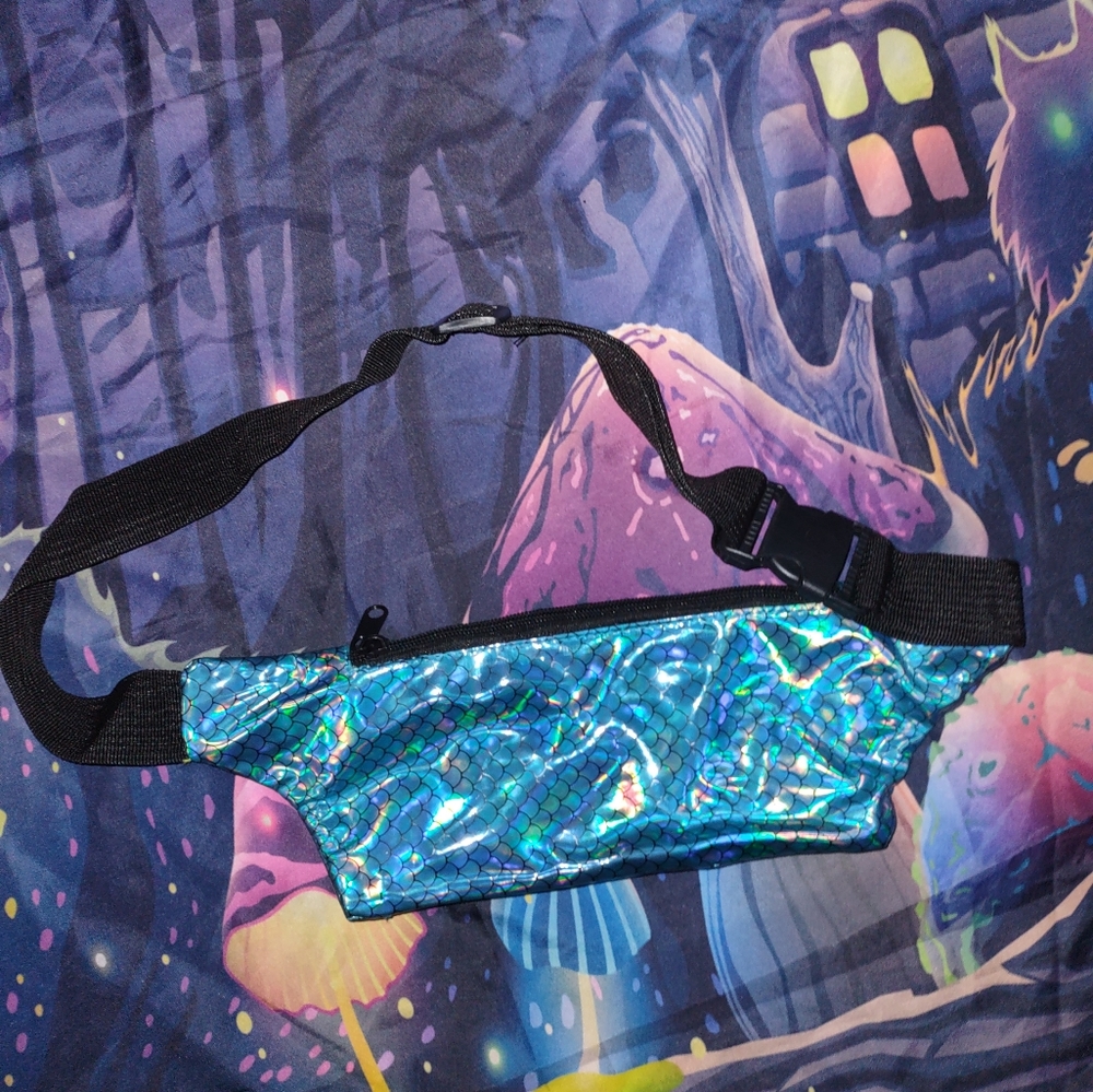 Mermaid Holo Rave Bum Bag - Picture 6 of 7
